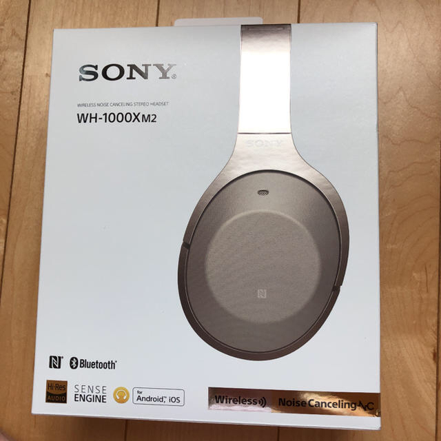 SONY ワイヤレス・ノイズキャンセリングヘッドフォン　WH-1000XM2