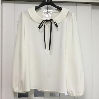 ルネ(René)のルネ 白襟ブラウス 美品 34(シャツ/ブラウス(長袖/七分))