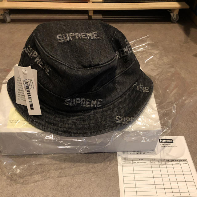 Supreme(シュプリーム)のsupreme logo denim Crusher S/M メンズの帽子(ハット)の商品写真