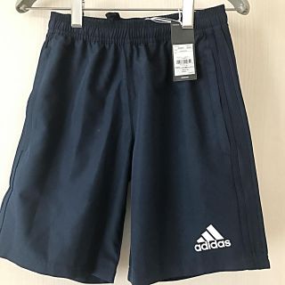 アディダス(adidas)のアディダス 新品 ハーフパンツ Sサイズ BQ2647(ショートパンツ)