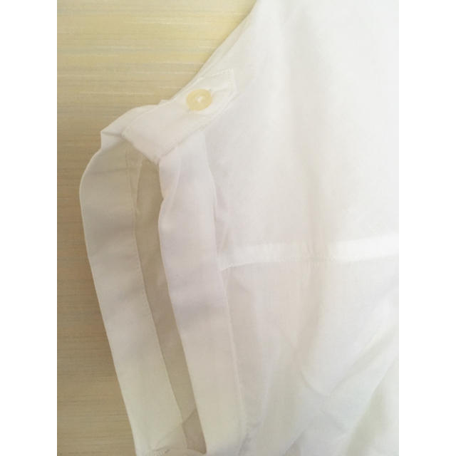 MUJI (無印良品)(ムジルシリョウヒン)の無印良品 フレンチスリーブ ブラウス レディースのトップス(シャツ/ブラウス(半袖/袖なし))の商品写真