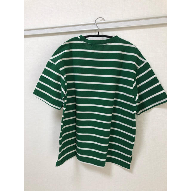 お値下げ 韓国 グリーンボーダー Tシャツ メンズのトップス(Tシャツ/カットソー(半袖/袖なし))の商品写真