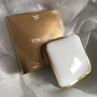 トムフォード(TOM FORD)の【未使用】TOM FORD  シアーチーク デュオ(チーク)