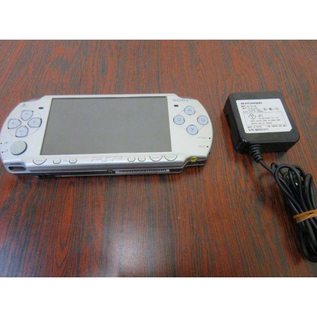 PSP-2000 本体