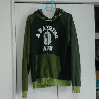 アベイシングエイプ(A BATHING APE)の期間限定出品！アベイシングエイプ  パーカーMサイズ(パーカー)