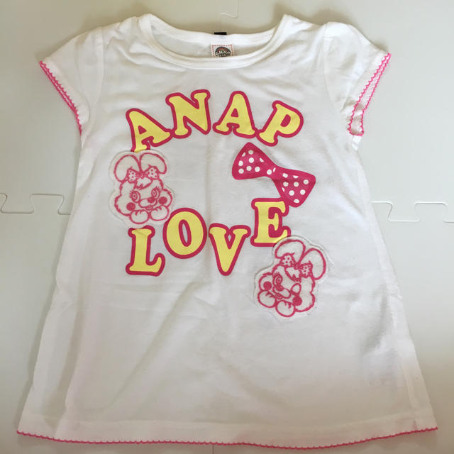 ANAP Kids(アナップキッズ)のANAP☆ANAPKids☆カットソー☆半袖☆100cm☆ホワイト☆美品！ キッズ/ベビー/マタニティのキッズ服女の子用(90cm~)(Tシャツ/カットソー)の商品写真