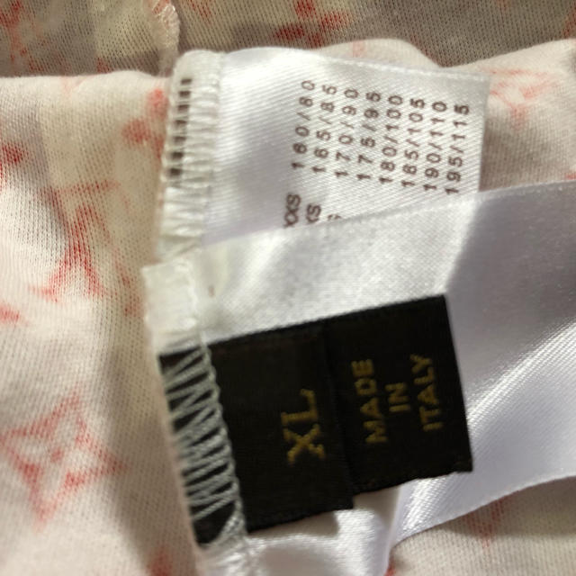 LOUIS VUITTON(ルイヴィトン)の希少ヴィトン  スターモノグラムTシャツXL メンズのトップス(Tシャツ/カットソー(半袖/袖なし))の商品写真