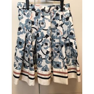 ジルスチュアート(JILLSTUART)のjill stuart フラワー スカート  (ひざ丈スカート)