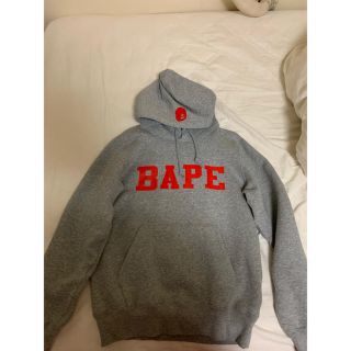 アベイシングエイプ(A BATHING APE)のbape パーカー(パーカー)