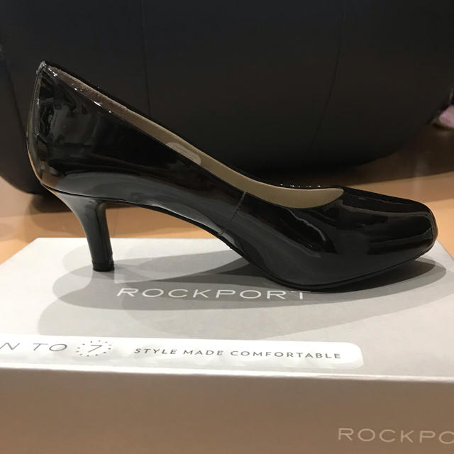 ROCKPORT(ロックポート)のROCKPORT アッパーレザーパンプス24.5 レディースの靴/シューズ(ハイヒール/パンプス)の商品写真