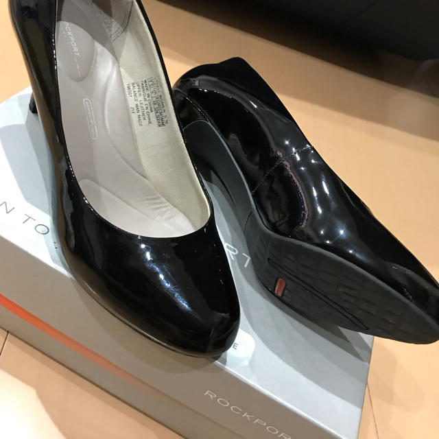 ROCKPORT(ロックポート)のROCKPORT アッパーレザーパンプス24.5 レディースの靴/シューズ(ハイヒール/パンプス)の商品写真