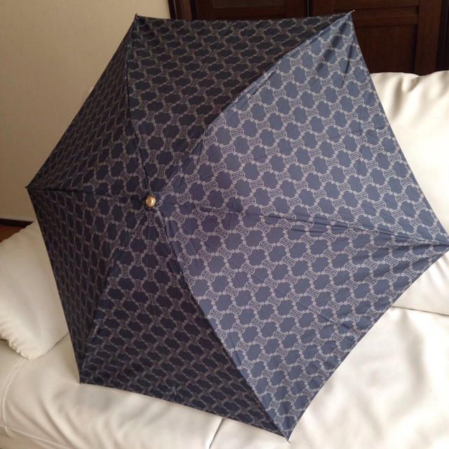 celine(セリーヌ)のセリーヌ デニム柄マカダム折りたたみ傘 レディースのファッション小物(傘)の商品写真