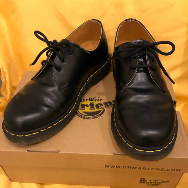 Dr.Martens(ドクターマーチン)のD rマーチン 3ホール  UK8 メンズの靴/シューズ(その他)の商品写真