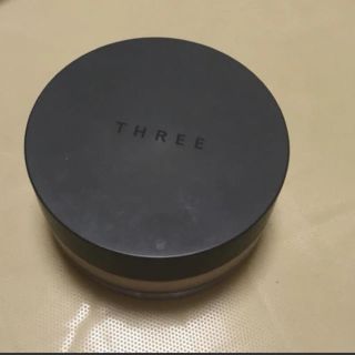 スリー(THREE)のthree ルースパウダー トランスルーセント  01(フェイスパウダー)