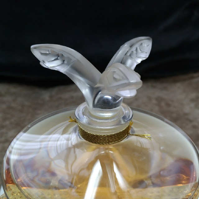 ラリックLalique限定2010年クリスタルガラス香水セットCascade