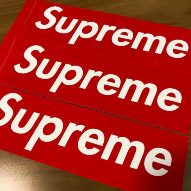 Supreme(シュプリーム)のステッカー メンズのメンズ その他(その他)の商品写真