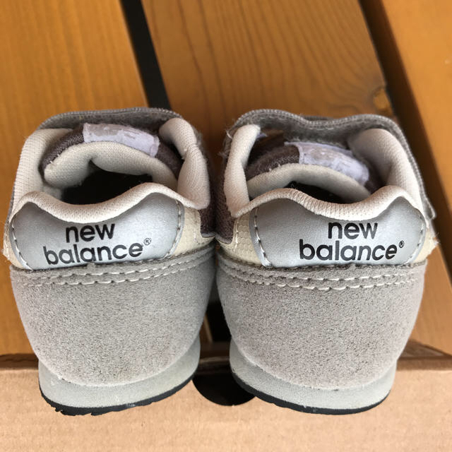 New Balance(ニューバランス)のニューバランス 996 グレー 13cm、ベビーヘアコーム キッズ/ベビー/マタニティのベビー靴/シューズ(~14cm)(スニーカー)の商品写真