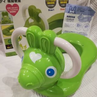 ロディ(Rody)のRODY☆補助便座☆新品(補助便座)