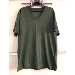 ユニクロ(UNIQLO)のUNIQLO Ｖネック Ｔシャツ カーキ(Tシャツ/カットソー(半袖/袖なし))