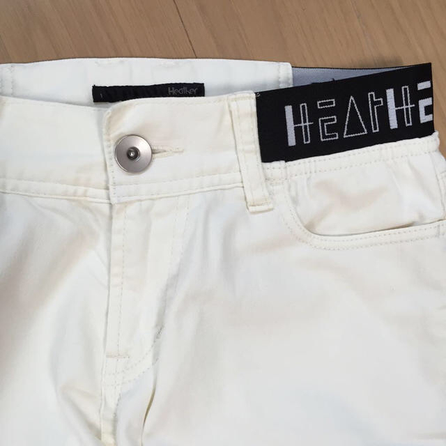 heather(ヘザー)の美品☆Heather ホワイトスキニー レディースのパンツ(スキニーパンツ)の商品写真