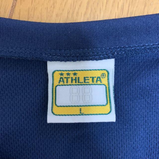 ATHLETA(アスレタ)のアスレタ（ATHLETA）プラシャツ　Lサイズ　ネイビー スポーツ/アウトドアのサッカー/フットサル(ウェア)の商品写真