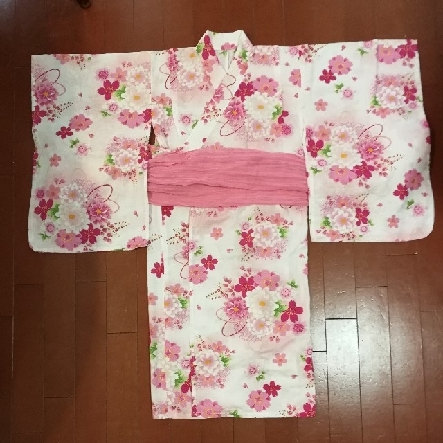 motherways(マザウェイズ)のmatherways　子供用浴衣　120　帯付き キッズ/ベビー/マタニティのキッズ服女の子用(90cm~)(甚平/浴衣)の商品写真