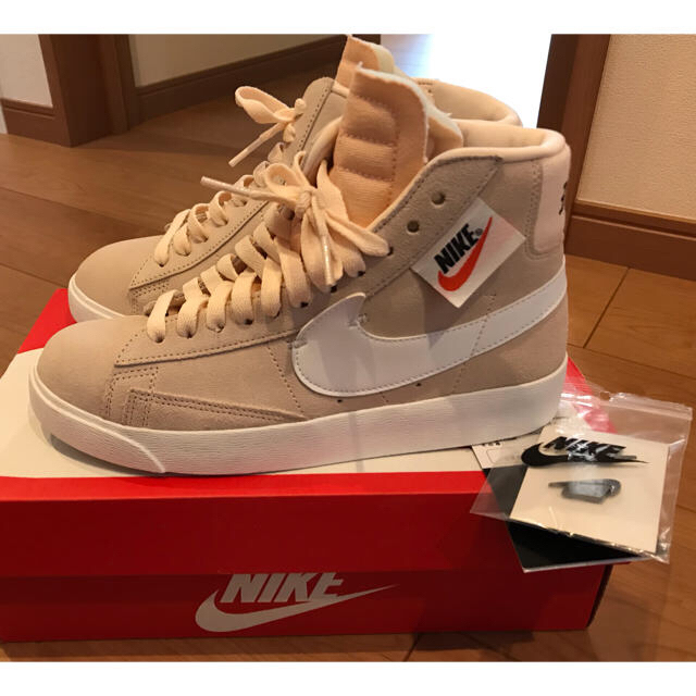 NIKE BLAZER MID REBEL 23cm