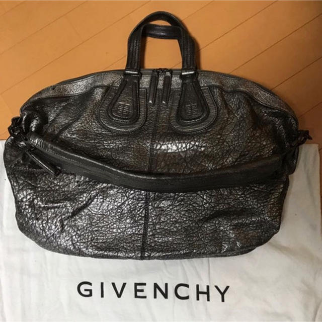 GIVENCHY(ジバンシィ)のgivenchy ナイチンゲール ラージ メンズのバッグ(ボストンバッグ)の商品写真