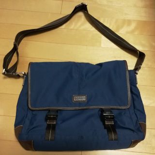 コーチ(COACH)のコーチ　ショルダーバッグ　ナイロン　A4サイズ(ショルダーバッグ)