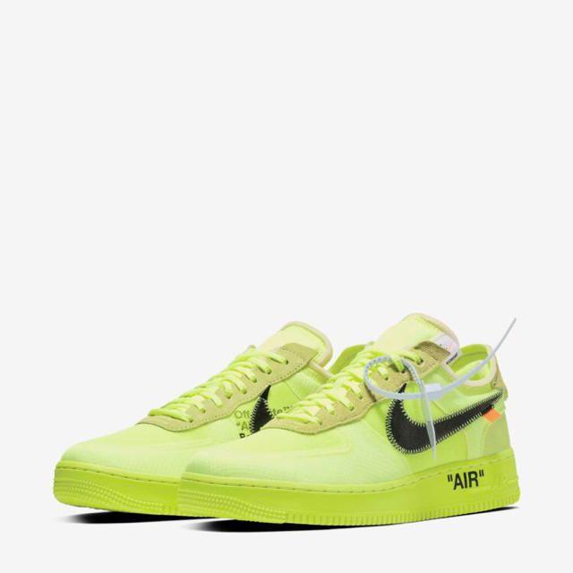 NIKE(ナイキ)の28cm NIKE OFF-WHITE AIR FORCE 1 VOLT メンズの靴/シューズ(スニーカー)の商品写真