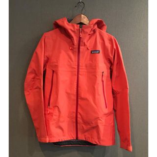 パタゴニア(patagonia)の美品♬パタゴニア ウィメンズ クラウド リッジ ジャケット XSサイズ(ナイロンジャケット)