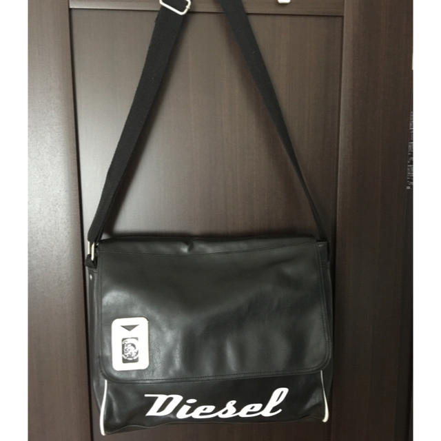 DIESEL(ディーゼル)のdiesel メッセンジャーバッグ ディーゼル メンズのバッグ(メッセンジャーバッグ)の商品写真