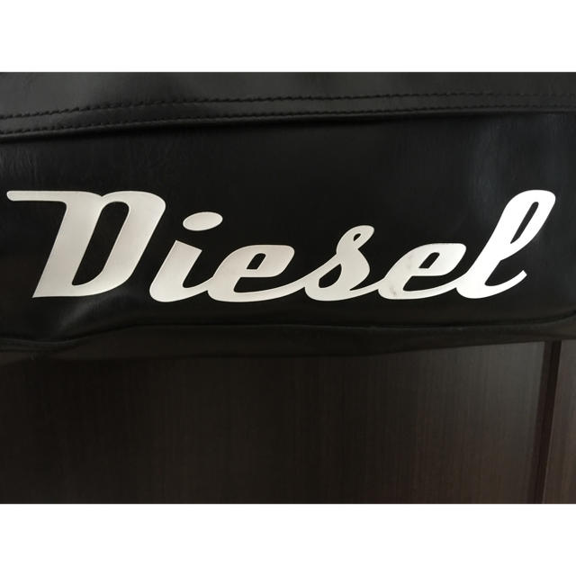 DIESEL(ディーゼル)のdiesel メッセンジャーバッグ ディーゼル メンズのバッグ(メッセンジャーバッグ)の商品写真