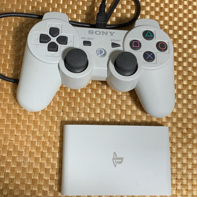 Playstation Vita TV ホワイト