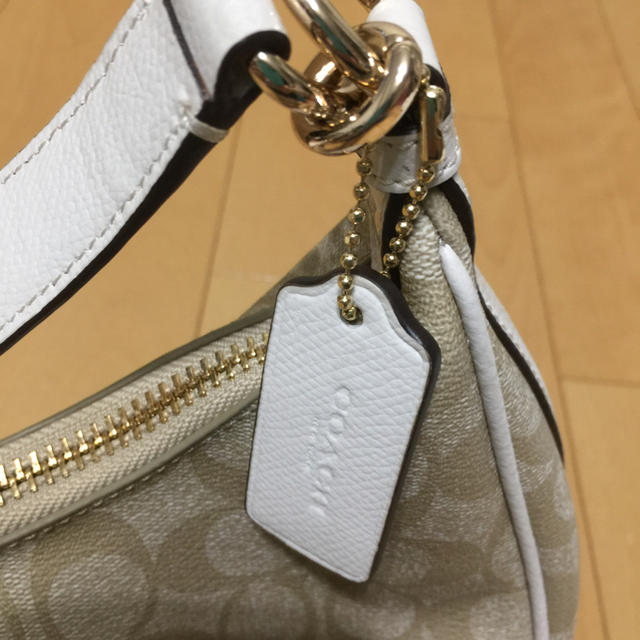 COACH(コーチ)の専用です！家族＠ご購入大歓迎！プロフ必読ください！様専用です レディースのバッグ(ショルダーバッグ)の商品写真