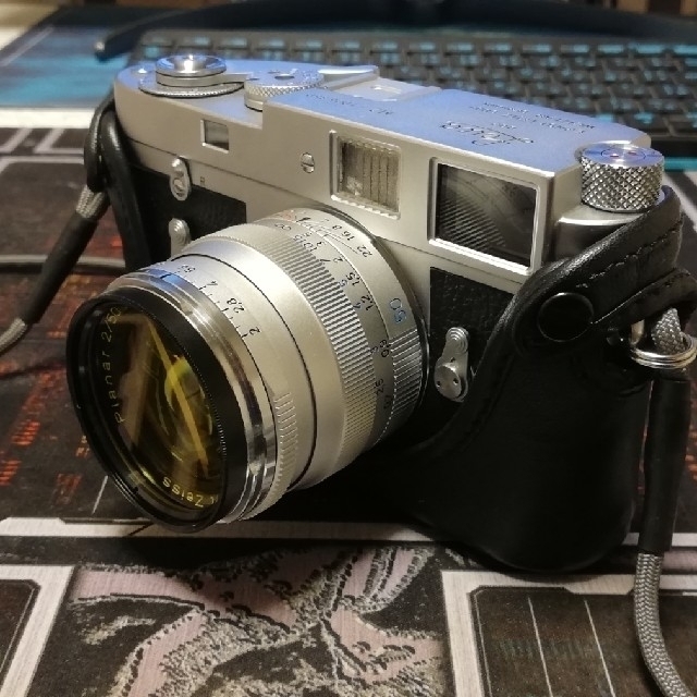 LEICA(ライカ)のOH済ライカM2+Planar T* 2/50 ZM
セット スマホ/家電/カメラのカメラ(フィルムカメラ)の商品写真