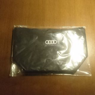 アウディ(AUDI)の●非売品 アウディ ディーラー ノベルティー 保冷バック●(その他)