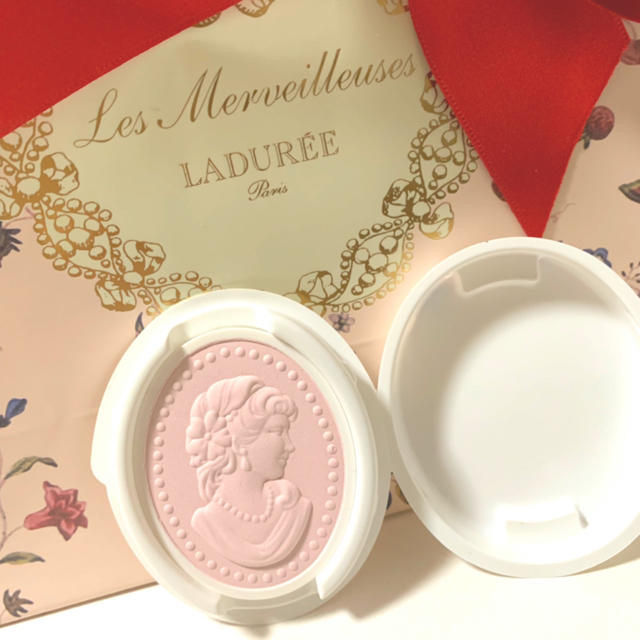 未使用 プレストチーク 105 レフィル LADUREE