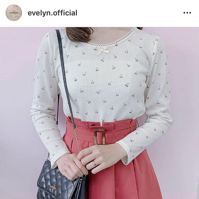 evelyn(エブリン)のevelynさくらんぼ柄トップス レディースのトップス(カットソー(長袖/七分))の商品写真