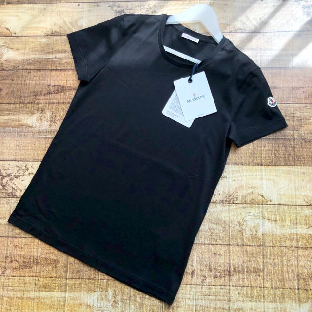 新品 モンクレール  ロゴ ワッペン シンプル Tシャツ ワンポイントレディース