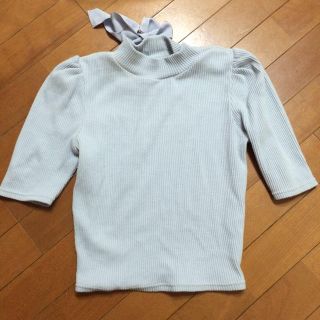 ダズリン(dazzlin)のdazzlin バックリボントップス(Tシャツ(長袖/七分))