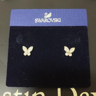 スワロフスキー(SWAROVSKI)のSWROVSKI ピアス 蝶々(ピアス)