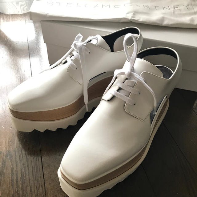 Stella McCartney(ステラマッカートニー)の新品ステラマッカートニー  サンダルSCARPA FELIK WHITE レディースの靴/シューズ(サンダル)の商品写真