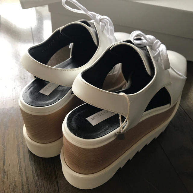 Stella McCartney(ステラマッカートニー)の新品ステラマッカートニー  サンダルSCARPA FELIK WHITE レディースの靴/シューズ(サンダル)の商品写真