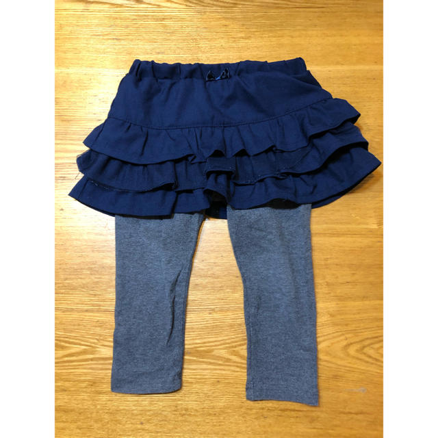 3can4on(サンカンシオン)のサンカンシオン スパッツ付きフリルスカート 90 キッズ/ベビー/マタニティのキッズ服女の子用(90cm~)(スカート)の商品写真