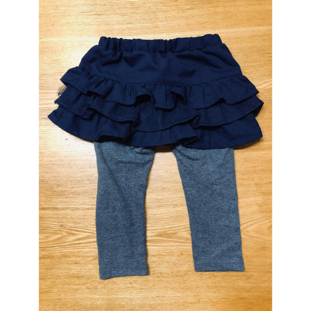 3can4on(サンカンシオン)のサンカンシオン スパッツ付きフリルスカート 90 キッズ/ベビー/マタニティのキッズ服女の子用(90cm~)(スカート)の商品写真