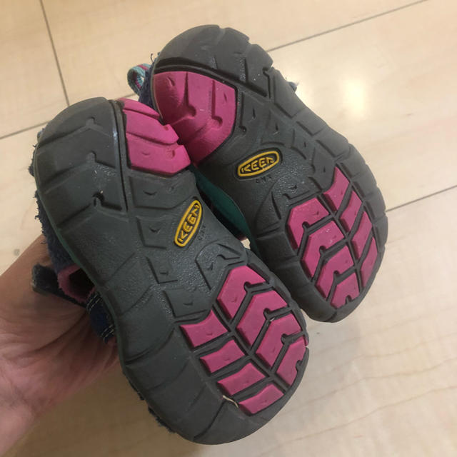 KEEN(キーン)のKEEN  13,5cm キッズ/ベビー/マタニティのベビー靴/シューズ(~14cm)(サンダル)の商品写真