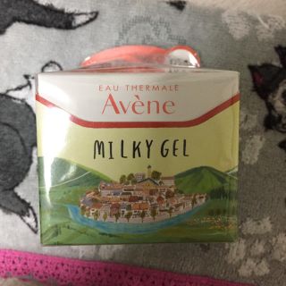 アベンヌ(Avene)のアベンヌ ミルキージェル 〈保湿ジェルクリーム（敏感肌用）〉100g(オールインワン化粧品)