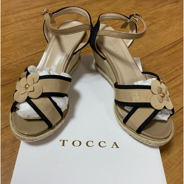 TOCCA(トッカ)のsancy33様専用 トッカサンダル レディースの靴/シューズ(サンダル)の商品写真