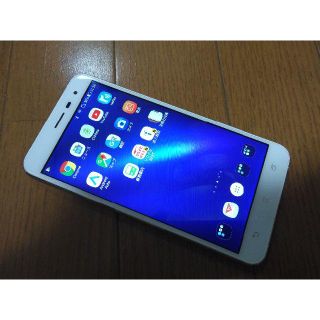 エイスース(ASUS)のASUS Zenfone3 ZE552KL 4GB 64GB(スマートフォン本体)